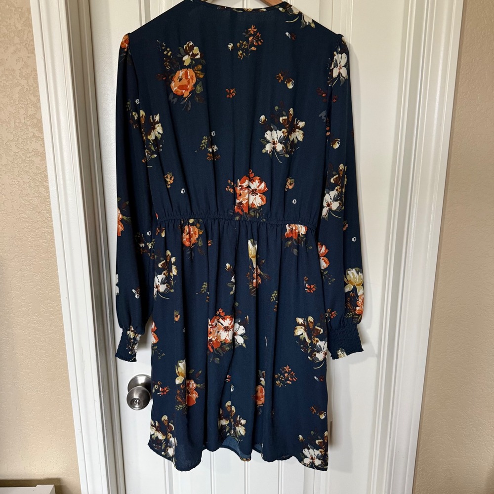 Xhilaration Navy Floral‎ Smocked Waist Long Sleeve V Neck Mini Dress Womens M - Picture 5 of 8